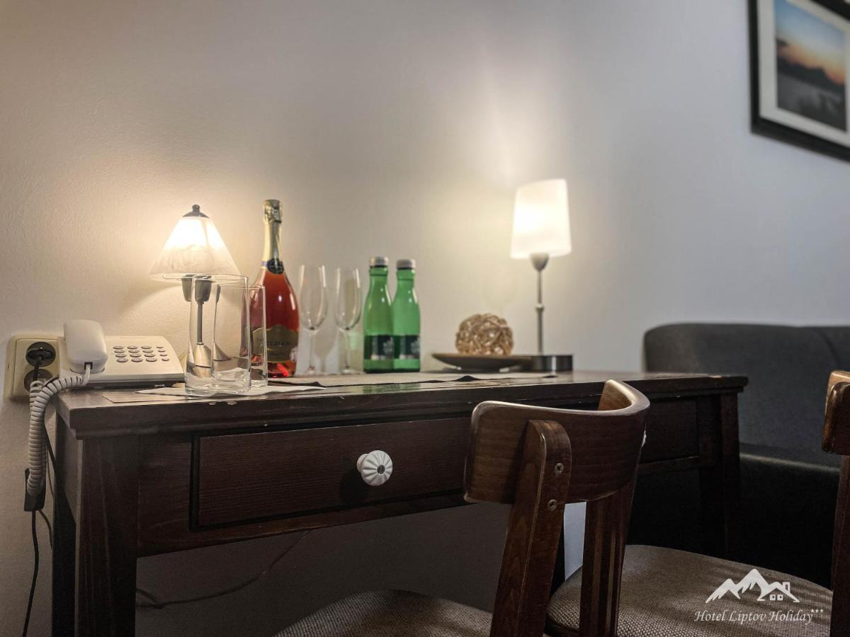 Hotel Liptov Holiday *** Liptovský Trnovec エクステリア 写真